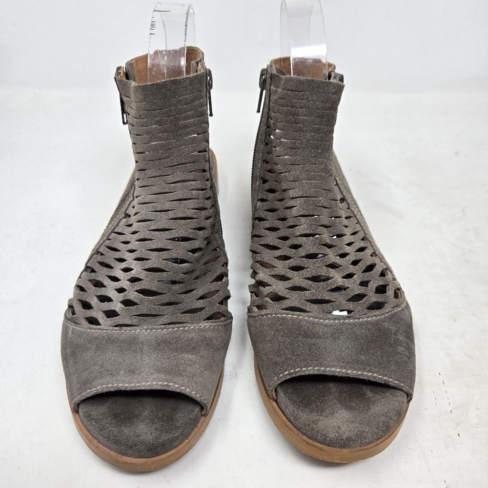 DIBA True Stylish Gray Suede Western Peep Toe Sandal Bootie Size 8 - Picture 2 of 9
